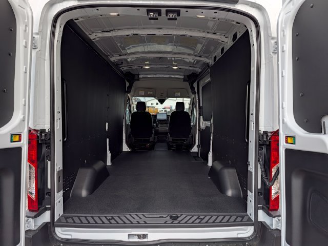 New 2027 Ford Transit 150 148 Medium Roof w/ Load Area Protection Package RWD image 14