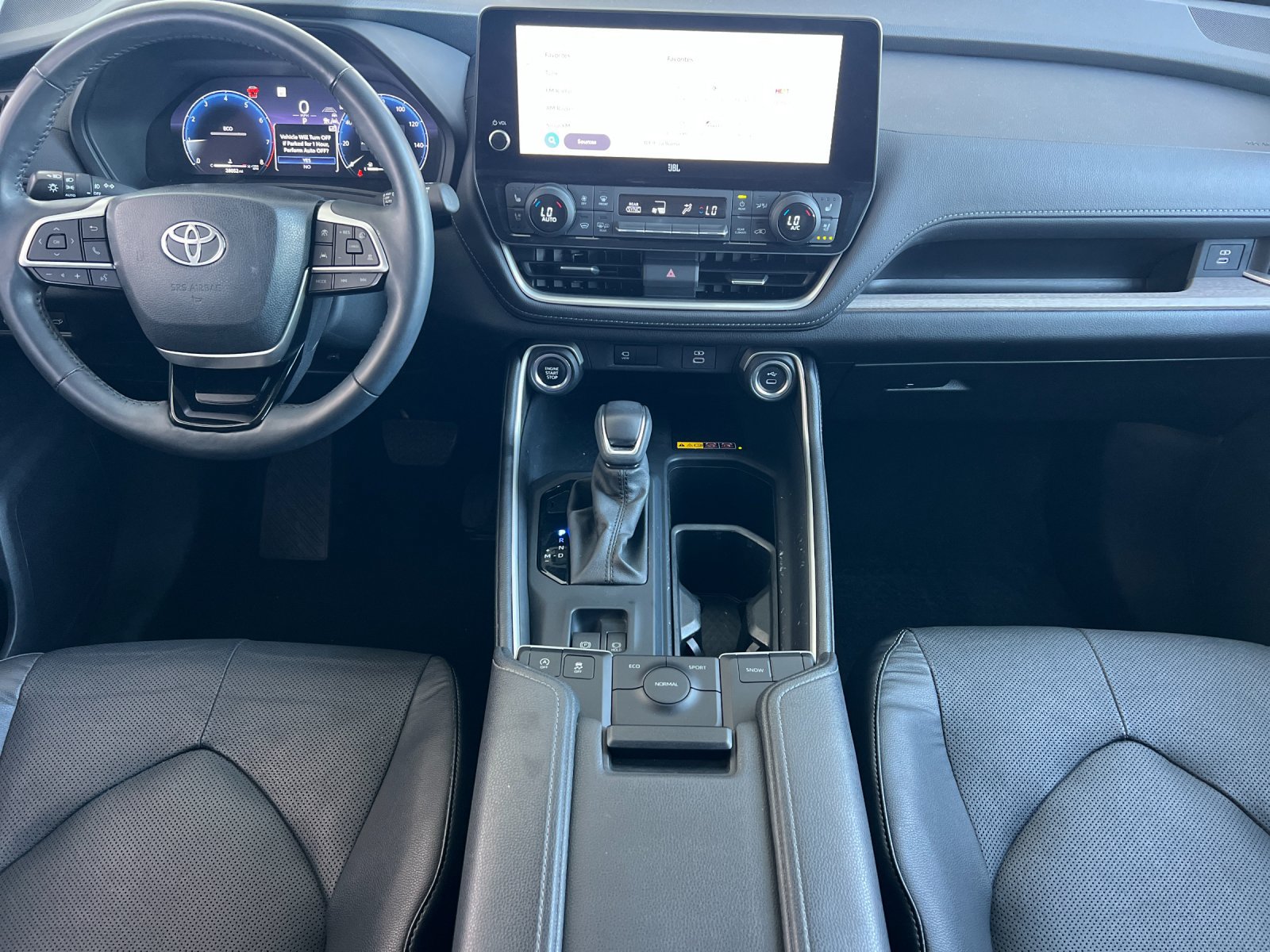 Used 2024 Toyota Grand Highlander FWD image 13