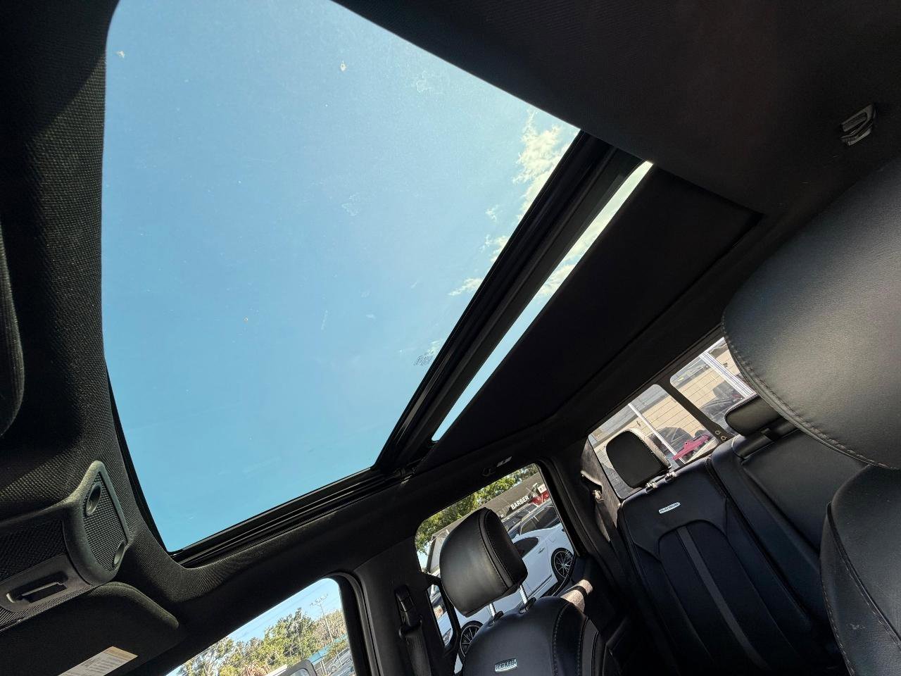 Used 2018 Ford F150 Platinum w/ Equipment Group 701A Luxury AWD/4WD image 16