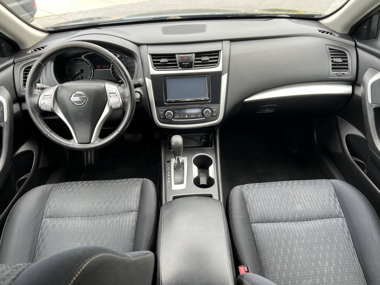 Used 2016 Nissan Altima 2.5 SV w/ Convenience Package FWD image 15
