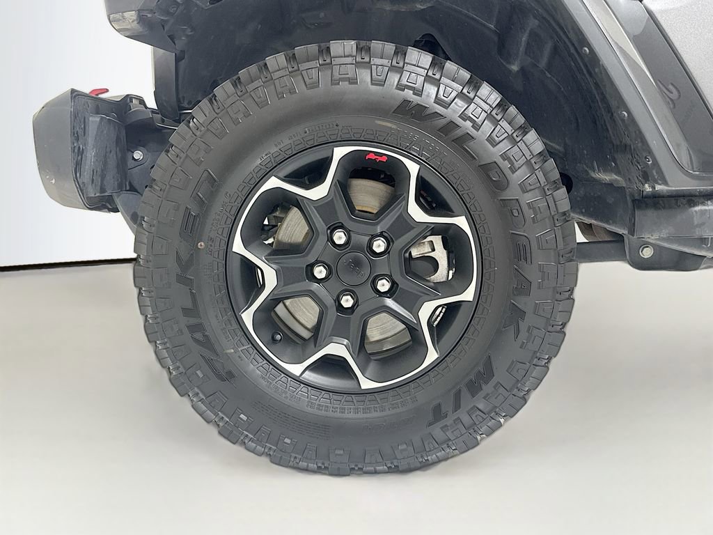 Used 2023 Jeep Wrangler Unlimited Rubicon w/ Cold Weather Group image 28