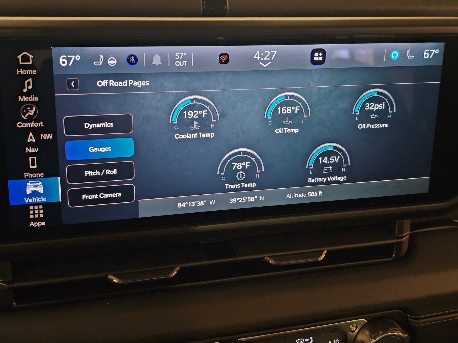 New 2026 Jeep Gladiator Mojave w/ Technology Group image 25