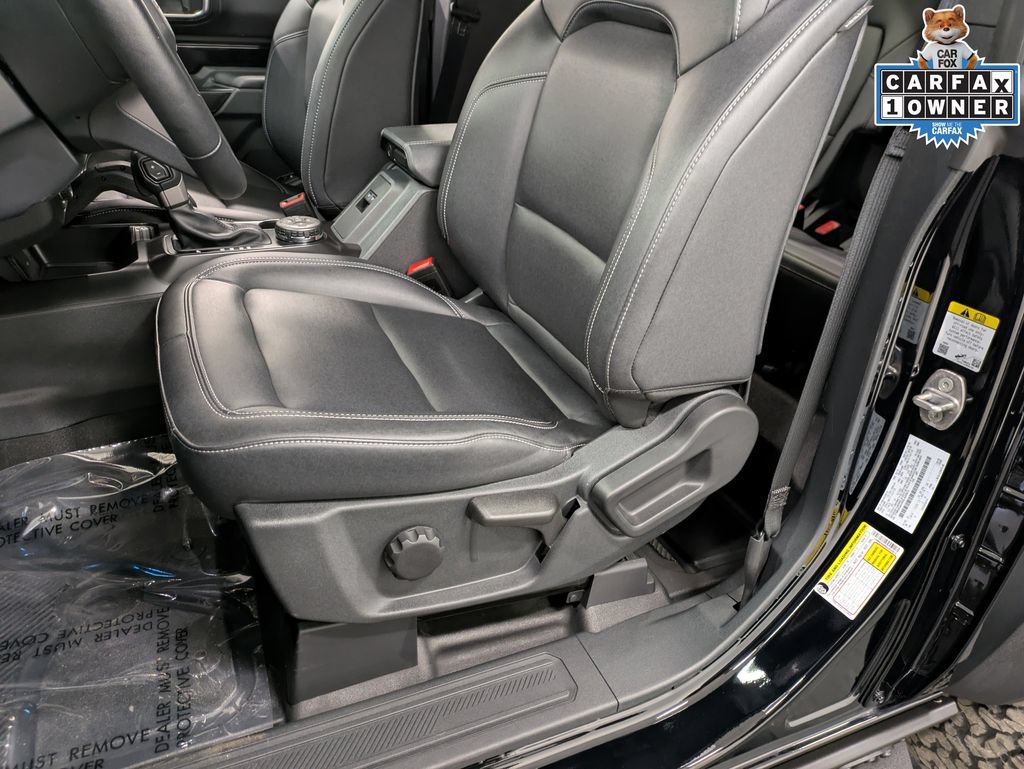 Certified 2025 Ford Bronco Badlands AWD/4WD image 15