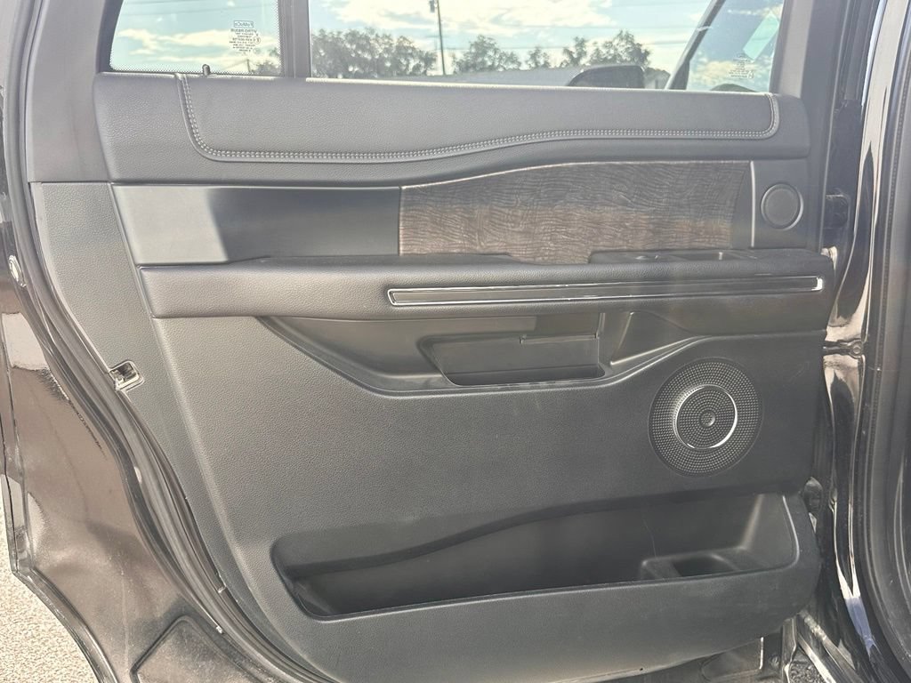 Used 2021 Ford Expedition Max Limited AWD/4WD image 20