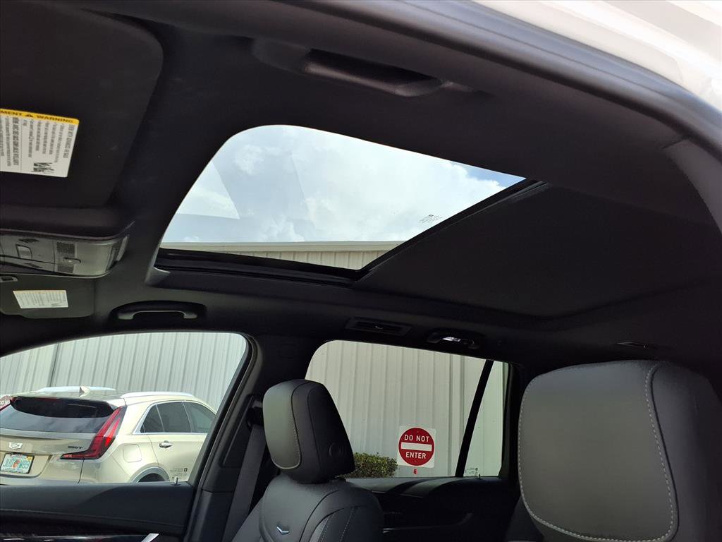 Certified 2024 Cadillac XT6 Premium Luxury image 22