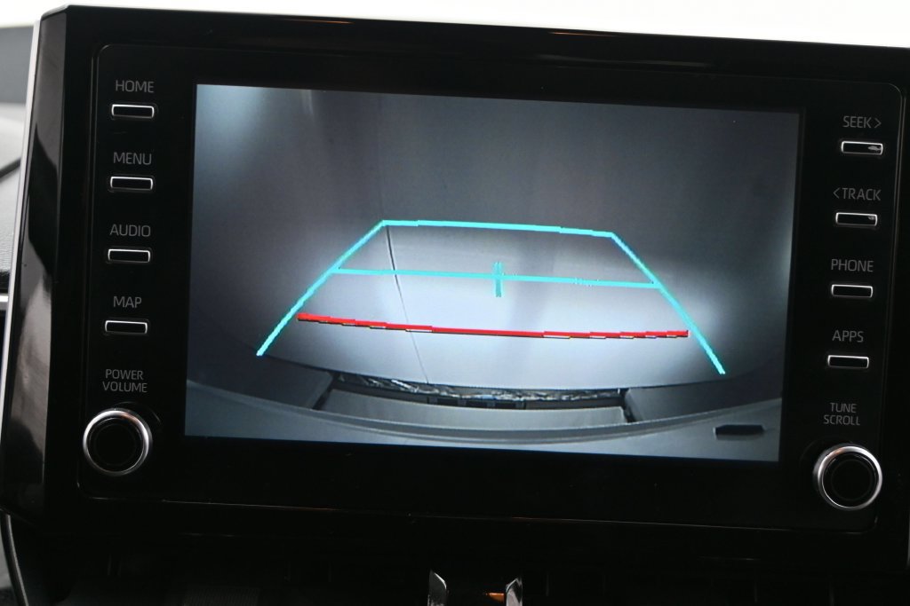 Used 2020 Toyota Corolla LE FWD image 16