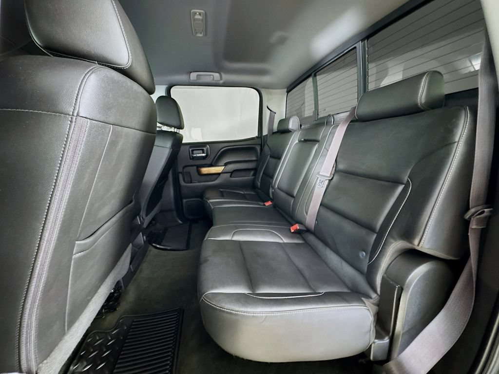 Used 2016 Chevrolet Silverado 3500 LTZ AWD/4WD image 22