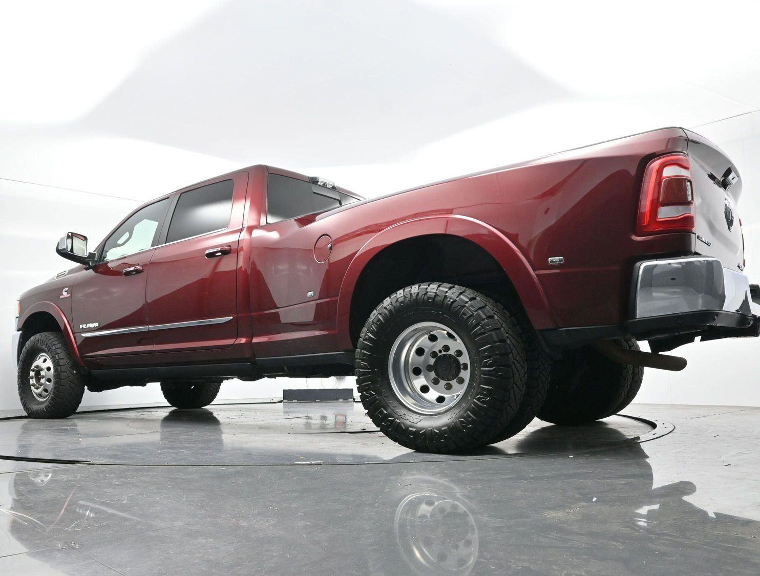 Used 2022 RAM 3500 Limited image 52