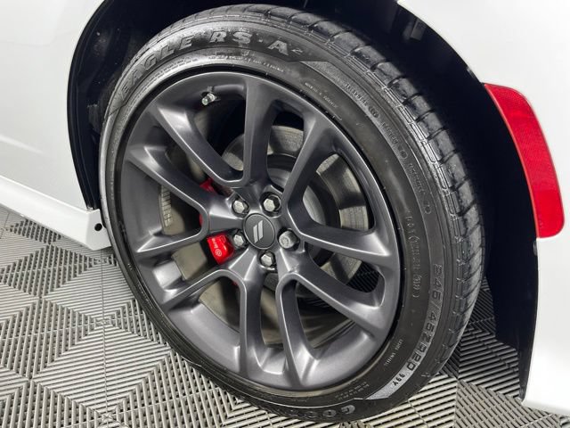 Used 2022 Dodge Charger Scat Pack RWD image 15