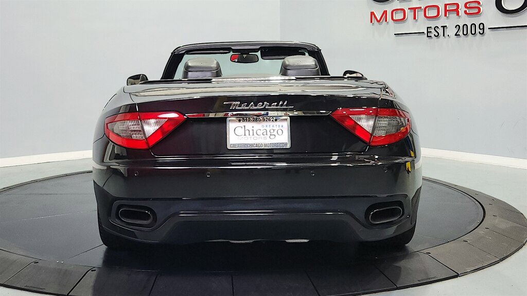 Used 2015 Maserati GranTurismo Sport RWD image 13