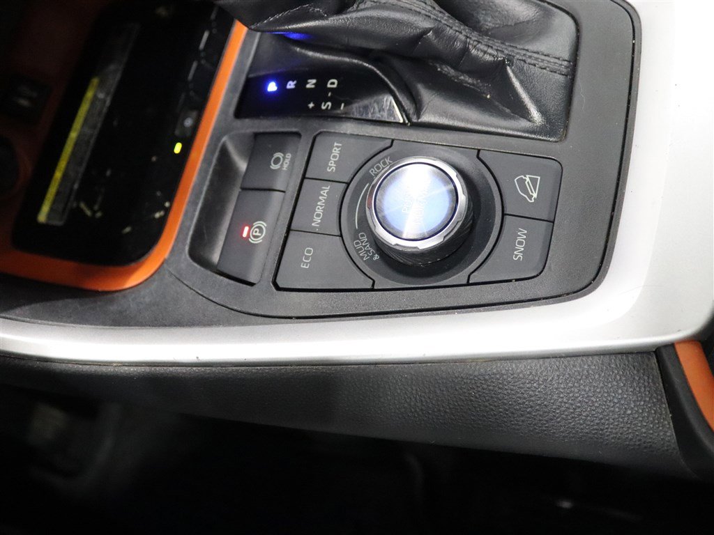 Used 2019 Toyota RAV4 Adventure w/ Advanced Technology Package AWD/4WD image 38