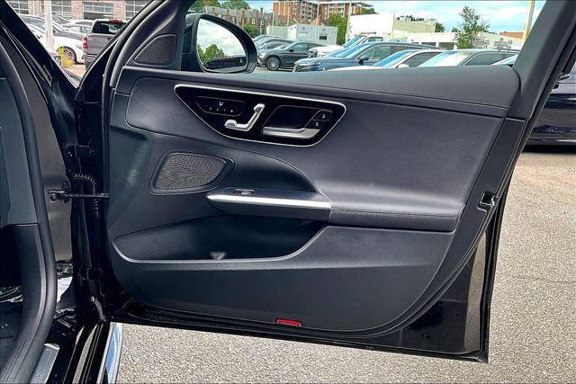 Certified 2023 Mercedes-Benz C 300 4MATIC Sedan image 19