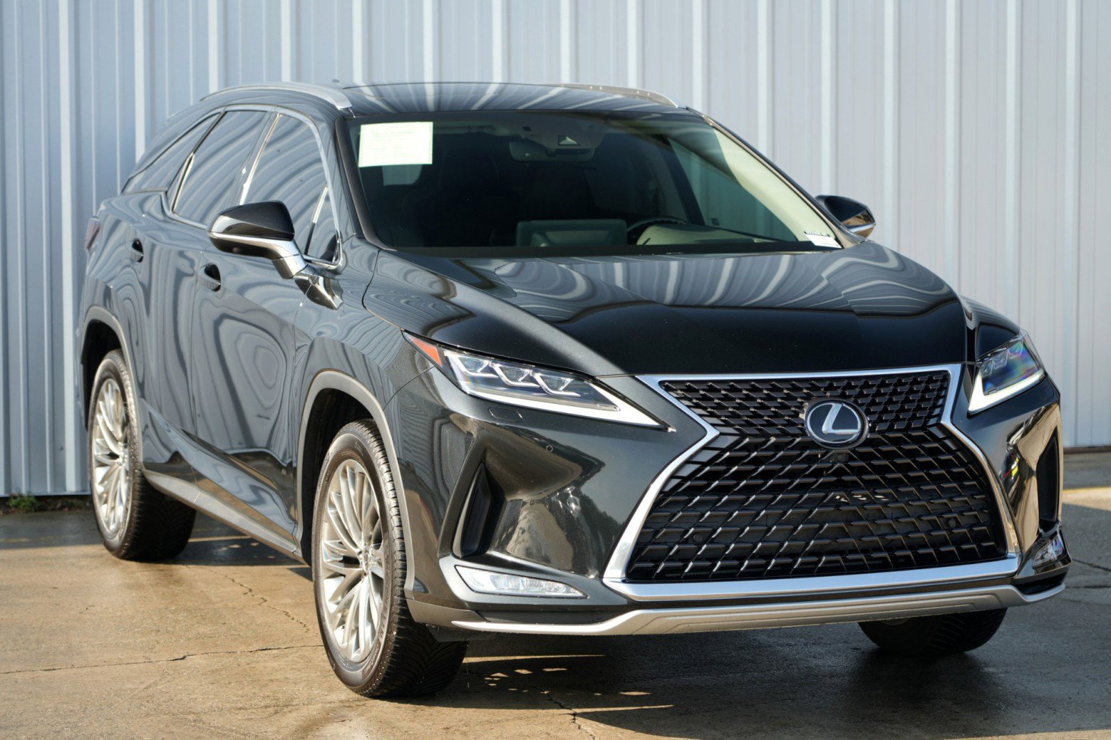 Used 2021 Lexus RX 350L Luxury w/ Accessory Package image 56