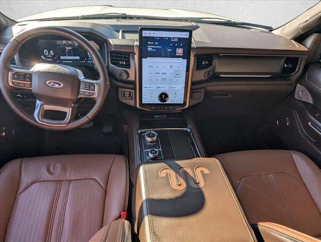 Used 2024 Ford Expedition King Ranch image 18