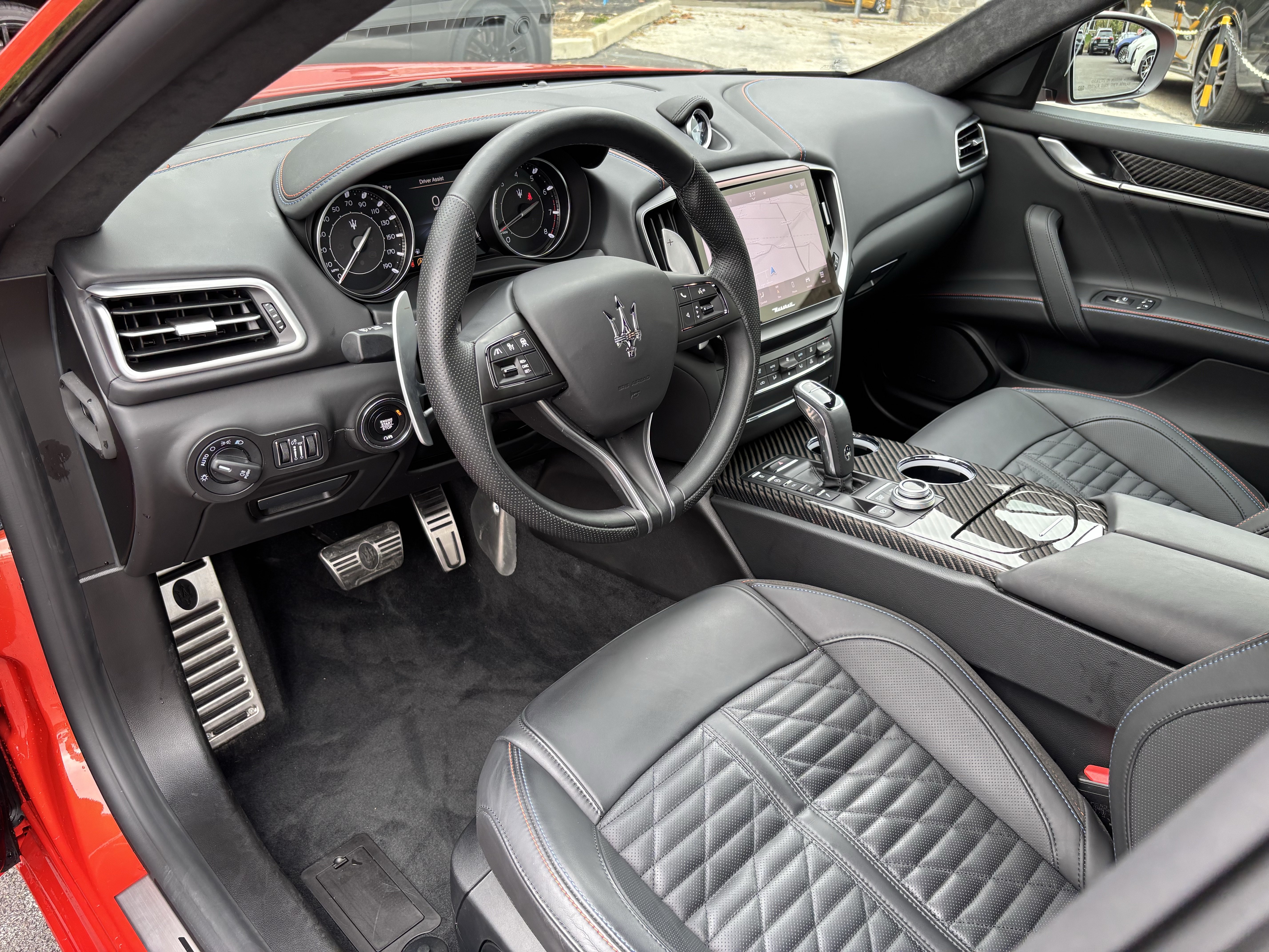 Used 2023 Maserati Ghibli F Tributo AWD/4WD image 17