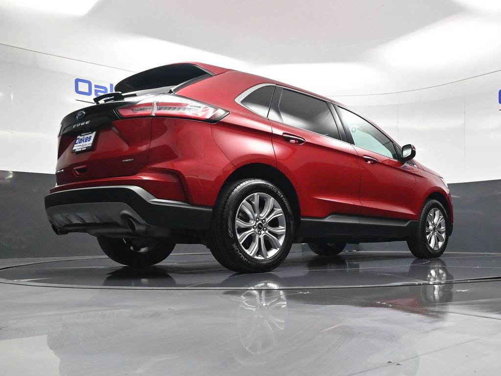 Used 2024 Ford Edge Titanium image 44