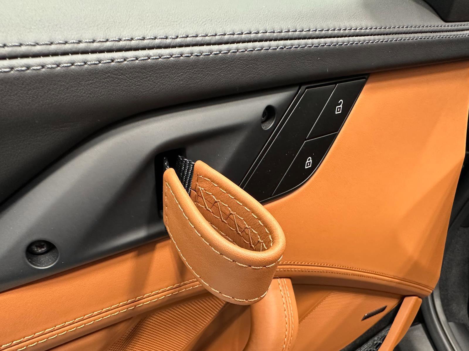 Certified 2024 Porsche 911 GT3 RS RWD image 18