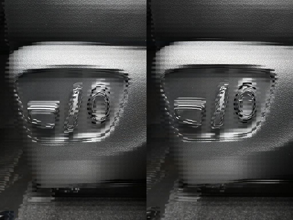 New 2026 Toyota Land Cruiser w/ Premium Package image 10