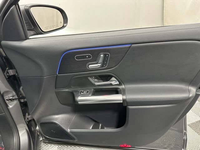 Used 2026 Mercedes-Benz GLA 250 4MATIC image 31