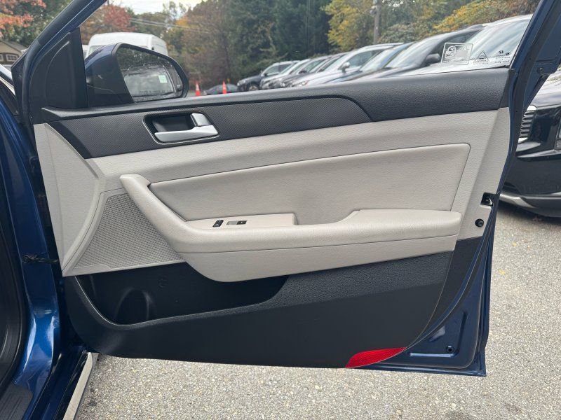 Used 2015 Hyundai Sonata Sport image 18