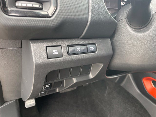 Used 2022 Nissan Frontier Pro-X RWD image 26