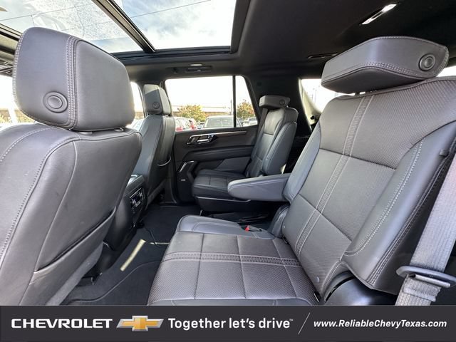 Used 2025 Chevrolet Tahoe High Country w/ Sun And Tow Package AWD/4WD image 30