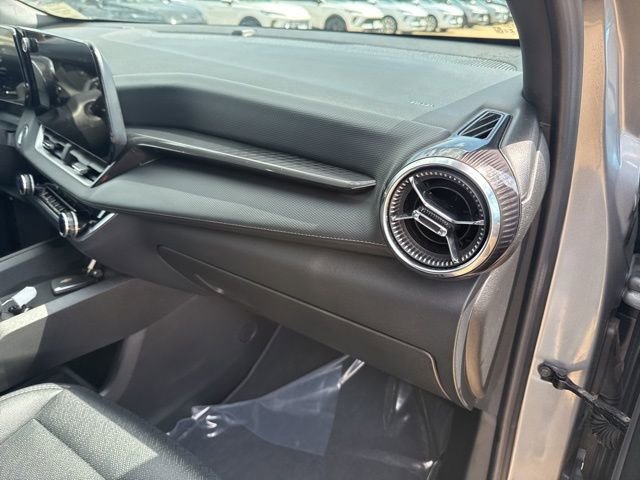 Used 2025 Chevrolet Equinox LT w/ Convenience Package II FWD image 57