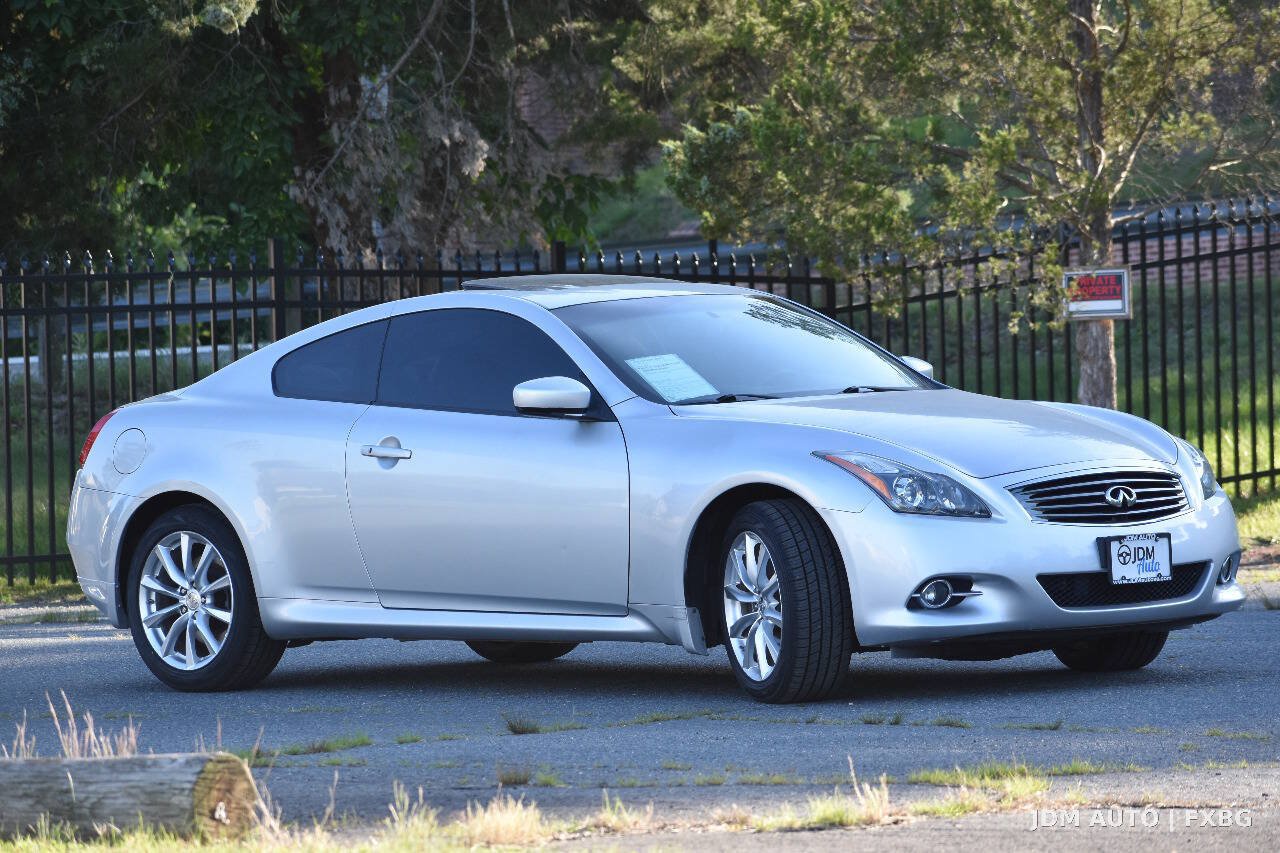 Used 2011 INFINITI G37 x Coupe w/ Premium Pkg AWD/4WD image 4