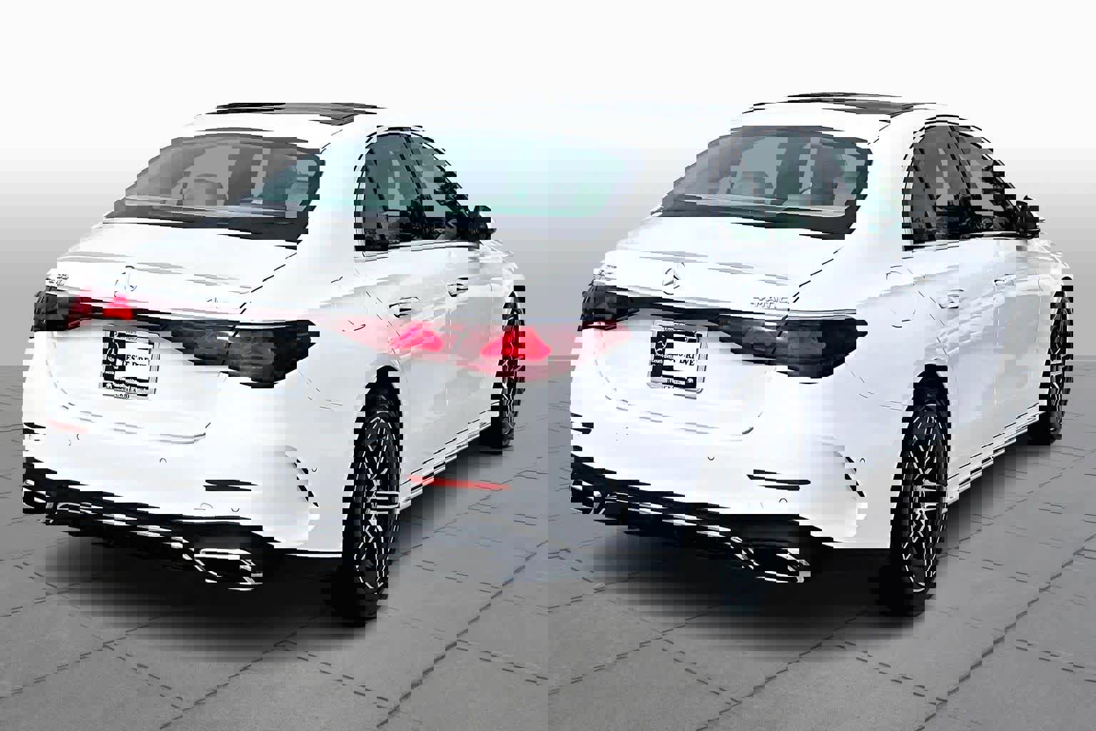 Used 2025 Mercedes-Benz E 350 4MATIC Sedan image 14