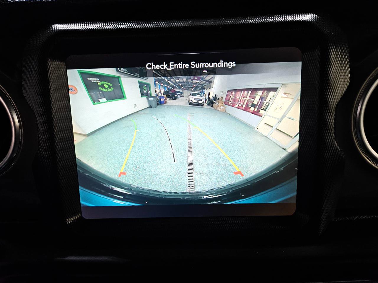 Used 2022 Jeep Wrangler Unlimited Rubicon 4xe image 27