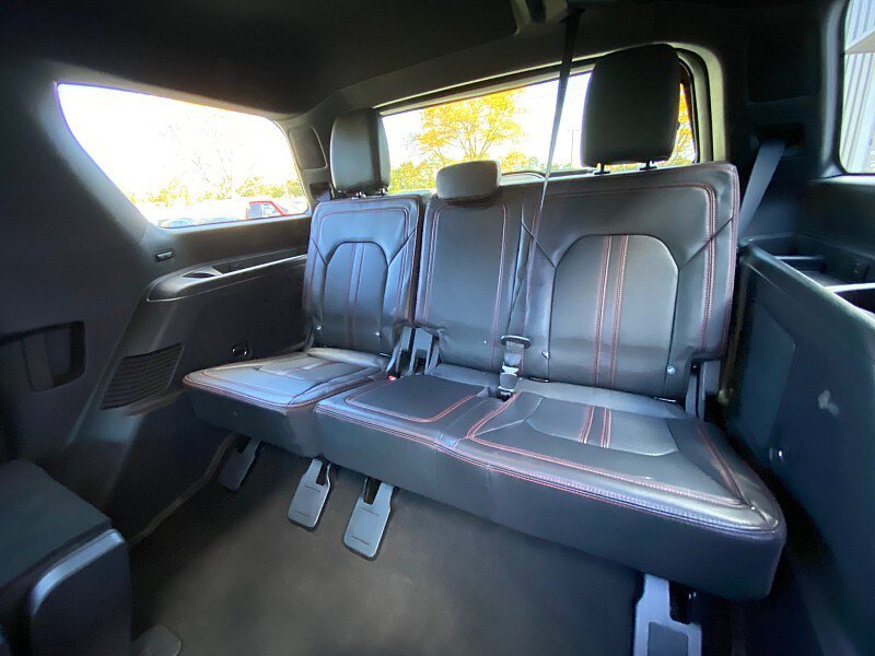 Used 2023 Ford Expedition Limited AWD/4WD image 41