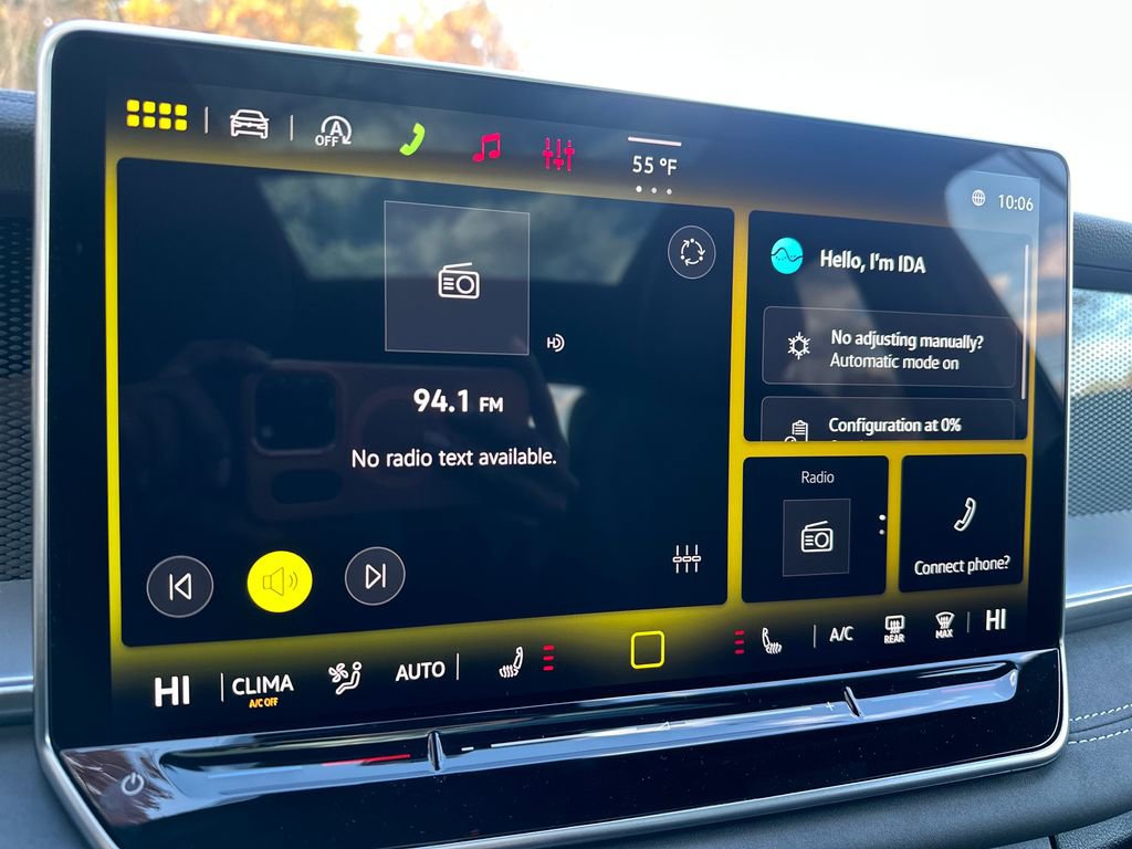 New 2026 Volkswagen Tiguan SE R-Line image 8