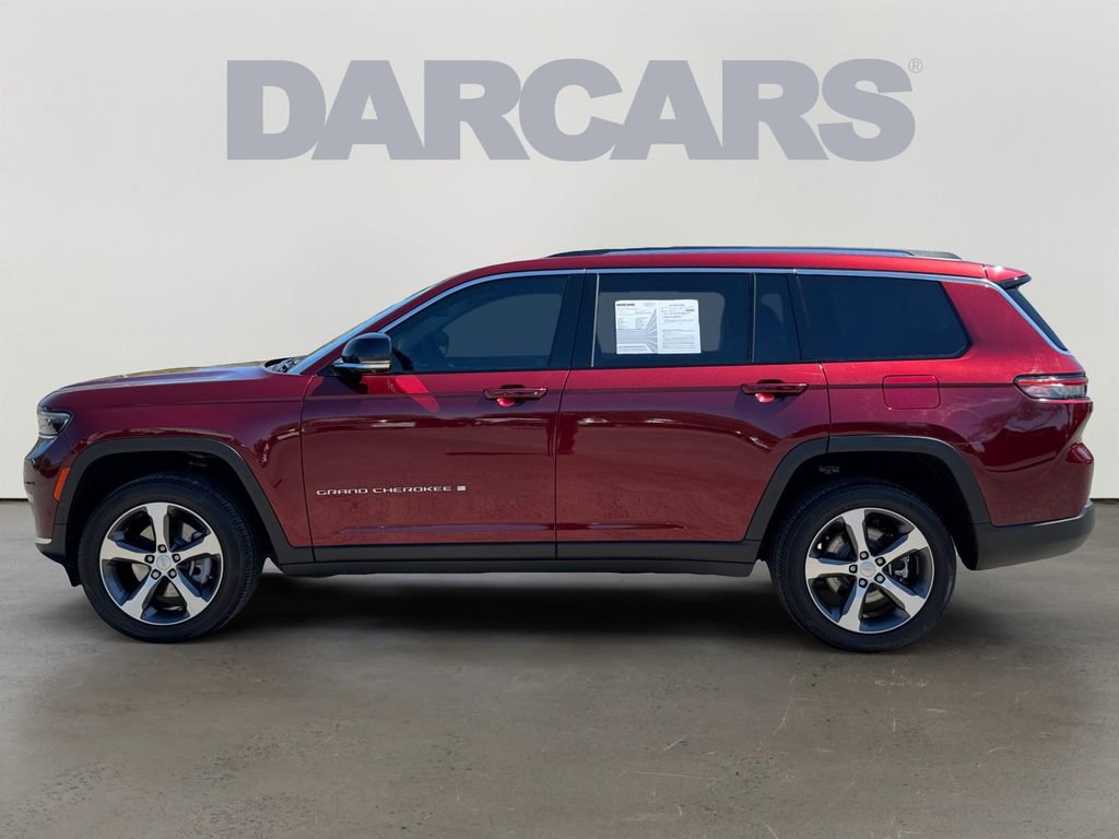 Used 2023 Jeep Grand Cherokee L Limited w/ Luxury Tech Group II image 4
