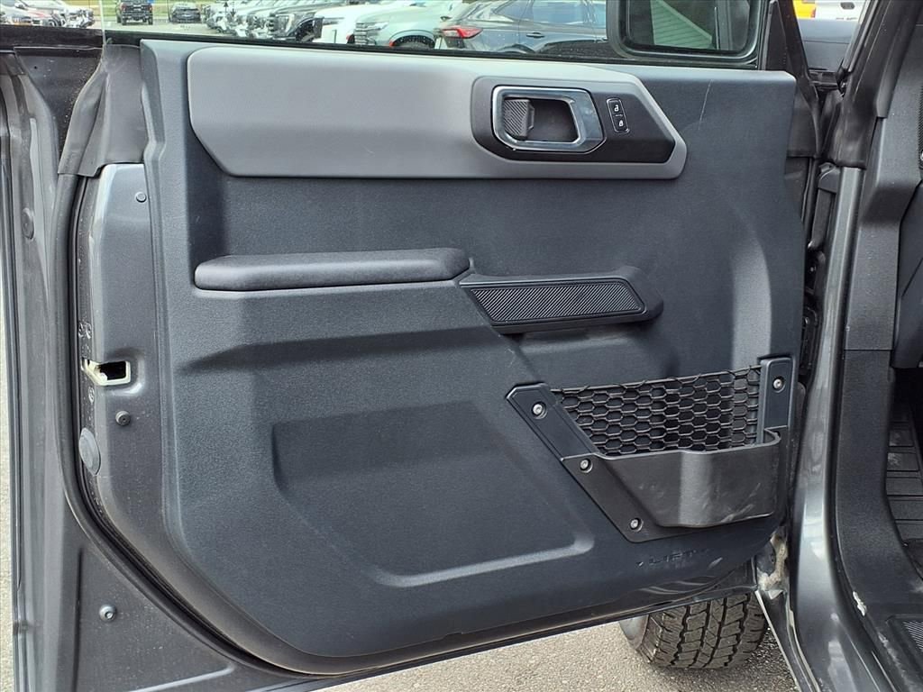 Used 2024 Ford Bronco Big Bend image 30