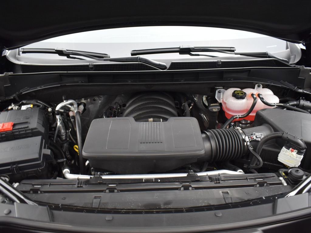 Certified 2026 Cadillac Escalade ESV Platinum Sport w/ LPO, ONYX Package image 8