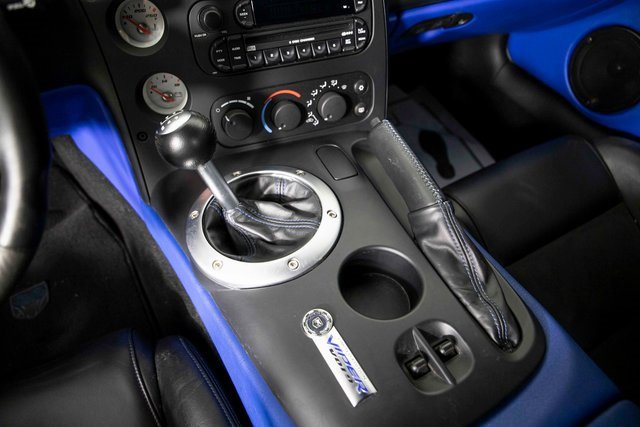 Used 2006 Dodge Viper SRT-10 w/ VOI9 Edition image 22