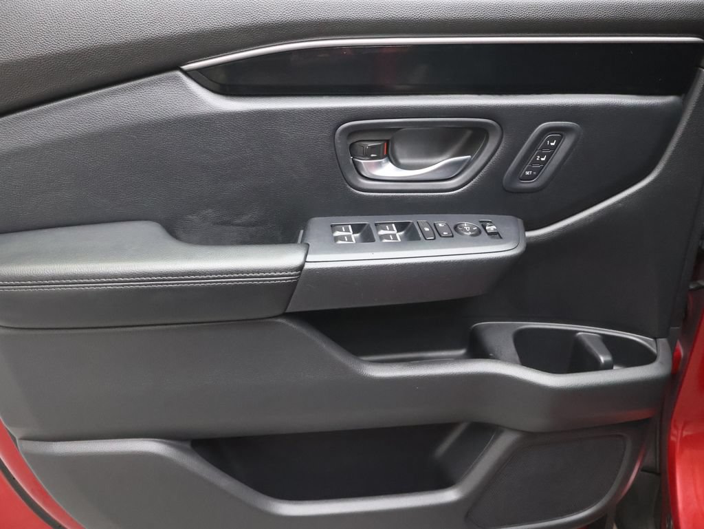 Used 2024 Honda Pilot EX-L image 16