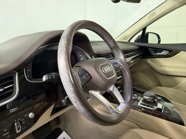 Used 2019 Audi Q7 3.0T Prestige image 16