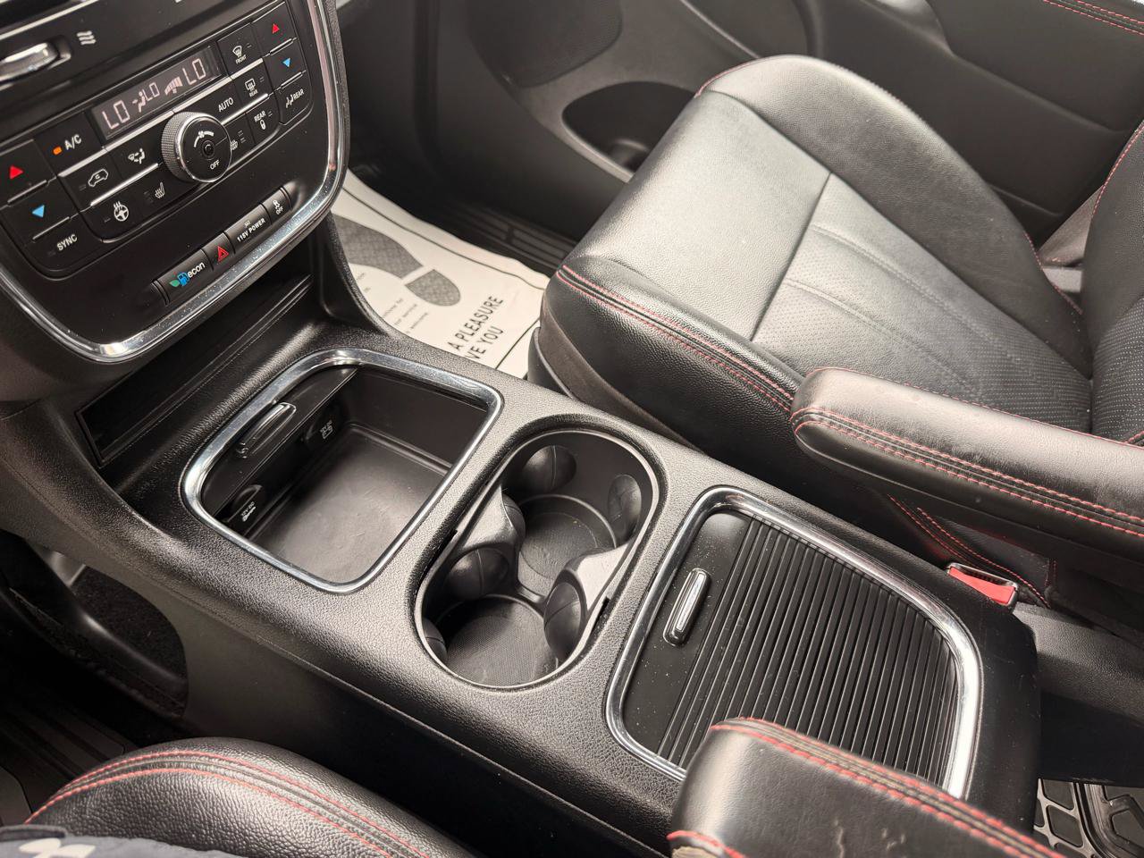 Used 2020 Dodge Grand Caravan GT FWD image 33