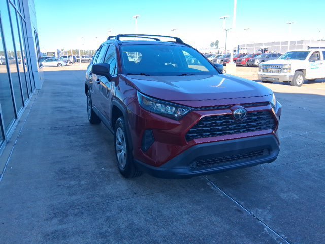 Used 2019 Toyota RAV4 LE FWD image 9