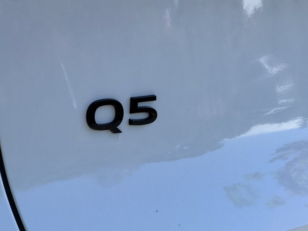 Used 2025 Audi Q5 Premium Plus w/ Premium Plus AWD/4WD image 37