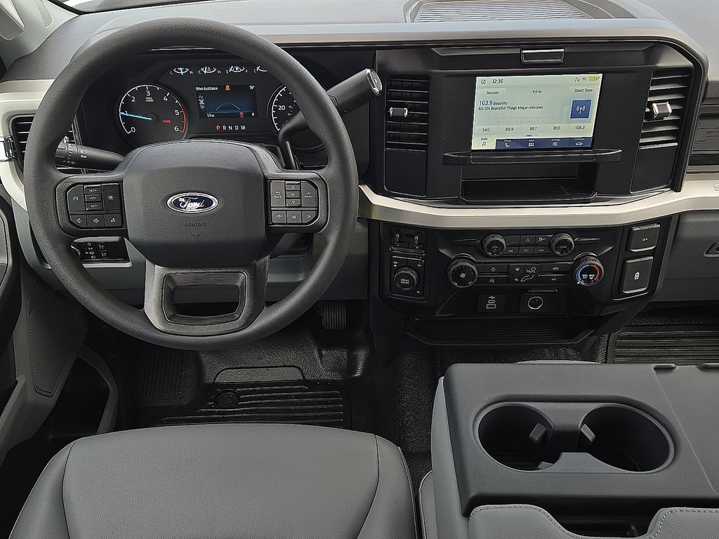 New 2026 Ford F350 XL AWD/4WD image 10