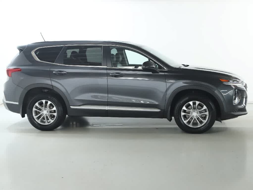 Used 2020 Hyundai Santa Fe SE FWD image 12