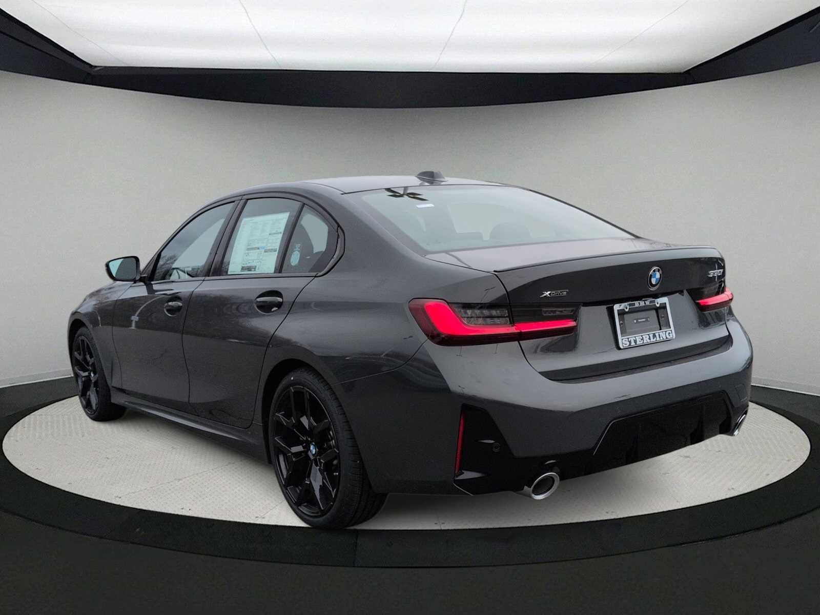 Used 2026 BMW 330i xDrive Sedan w/ M Sport Package AWD/4WD image 6