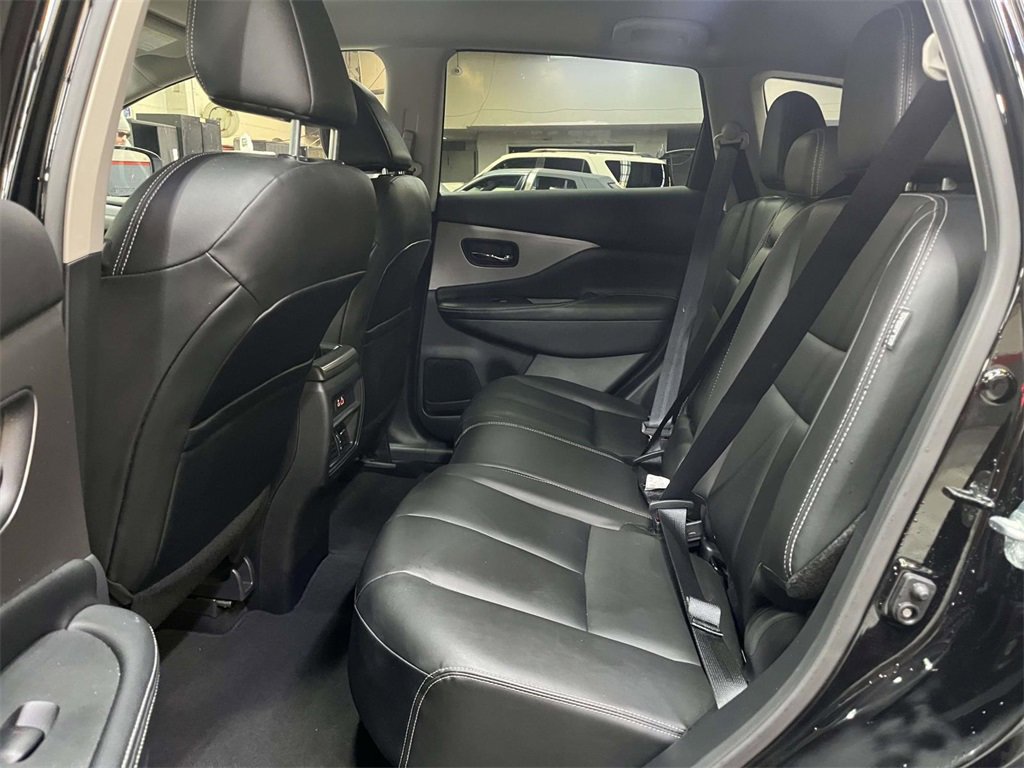 Used 2024 Nissan Murano SV image 13