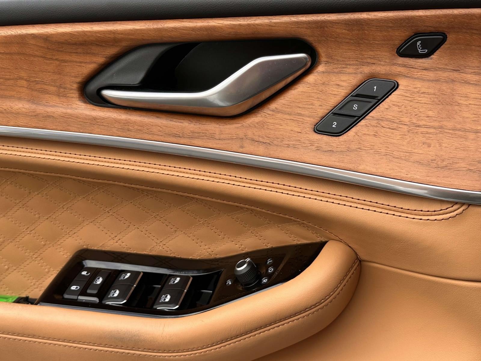 Certified 2022 Jeep Grand Cherokee Summit image 10