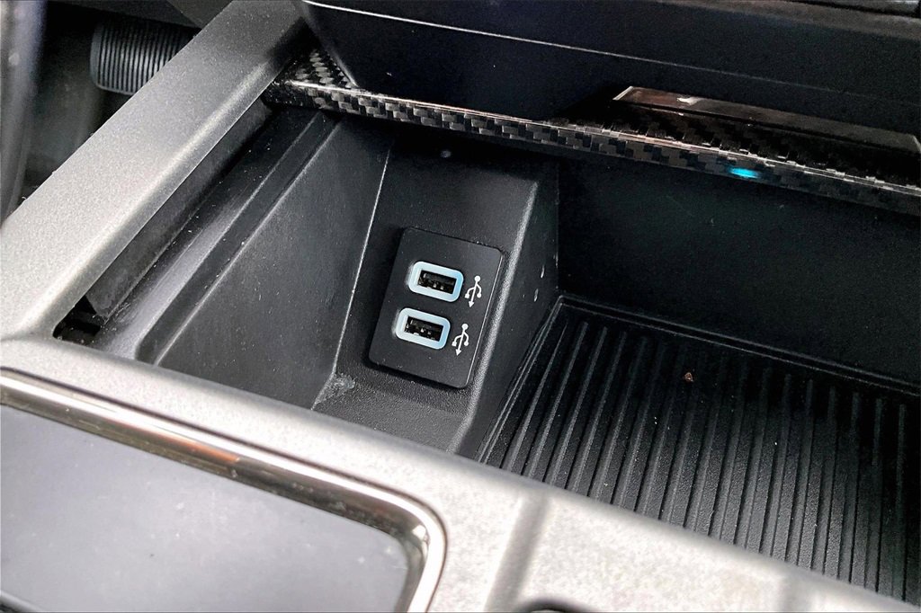 Used 2018 Ford F150 Raptor w/ Equipment Group 802A Luxury image 26