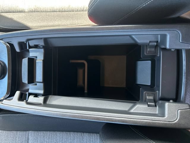 Used 2023 Nissan Rogue SV AWD/4WD image 21