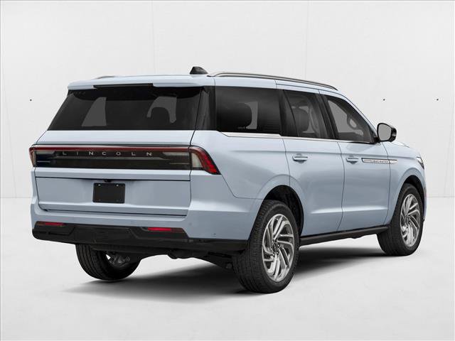New 2027 Lincoln Navigator Reserve AWD/4WD image 2