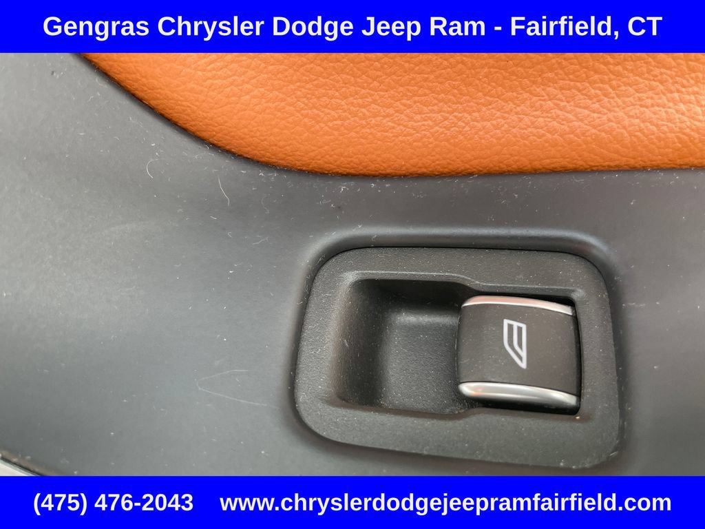 Used 2017 Volvo S60 T5 Inscription AWD/4WD image 26